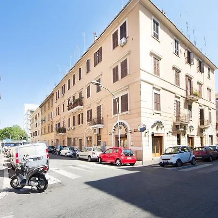 Lägenhet Ponte Testaccio Loft Rom