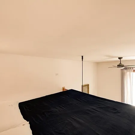 Ponte Testaccio Loft Lägenhet *