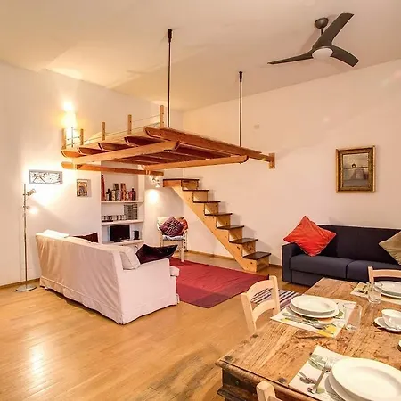 Ponte Testaccio Loft Apartment *